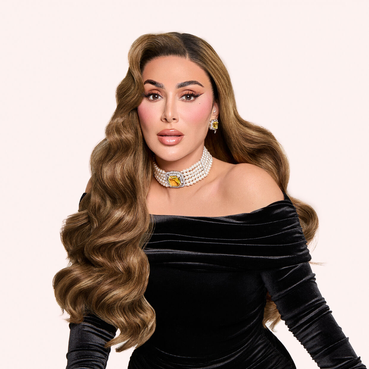 Huda Beauty Works Barely There Clip ins - Spiced Oud