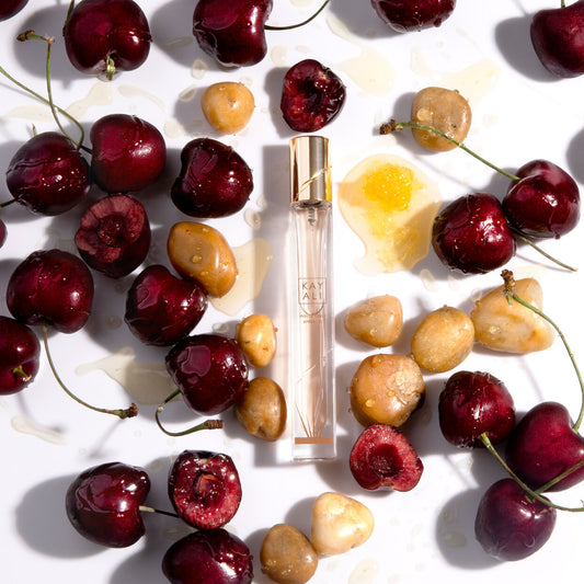 كايالي إنفيت أونلي أمبر | بخاخ سفر ٢٣