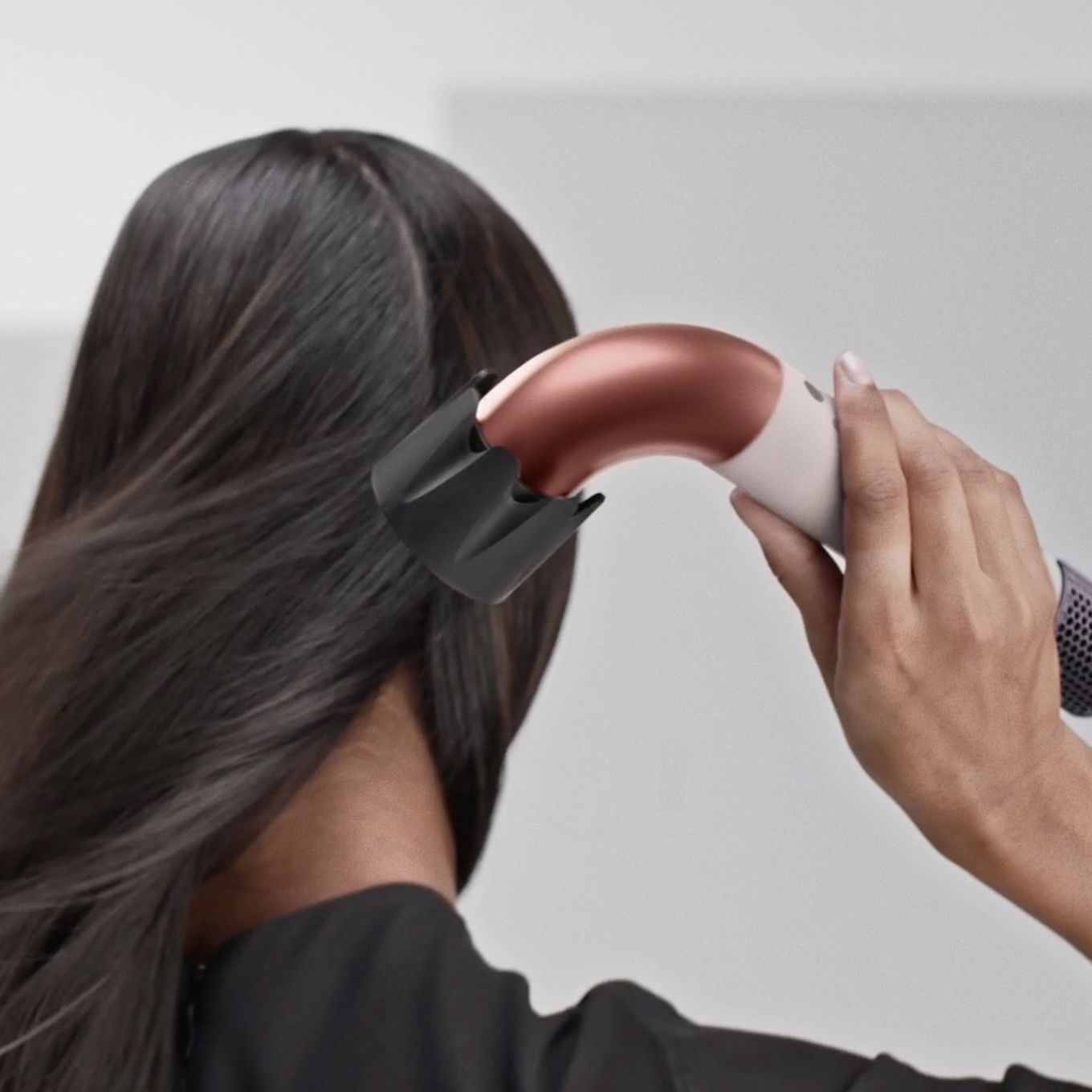 New Dyson Supersonic r™ hair dryer – Curly+Coily (Ceramic pink/Rose gold)