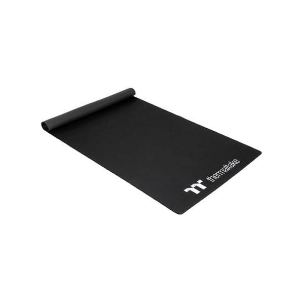 سجادة أرضية Thermaltake Sim Rig، مقاومة للرذاذ/سطح خشن الملمس، قاعدة من البولي يوريثان غير قابلة للانزلاق، لون أسود | GSC-ACC-MTFABB-01