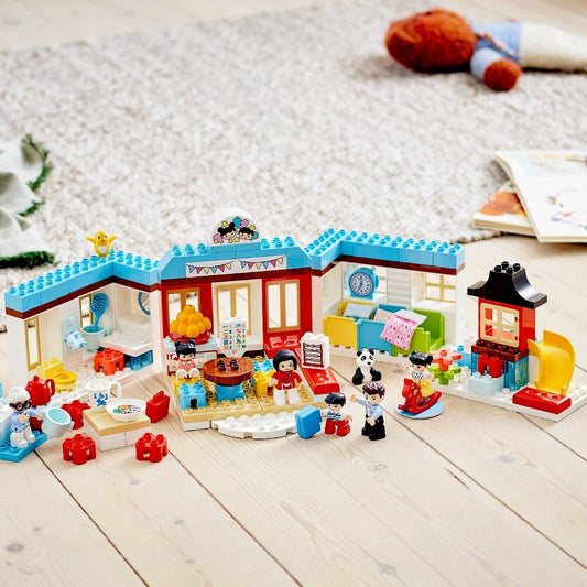 Lego 10943 Duplo Happy Childhood Moments