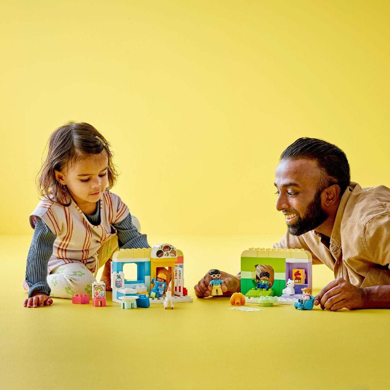 Lego 10992 Life At The Day Care Center