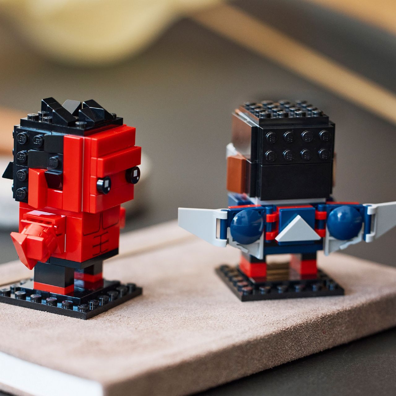 Lego Captain America & Red Hulk Figures