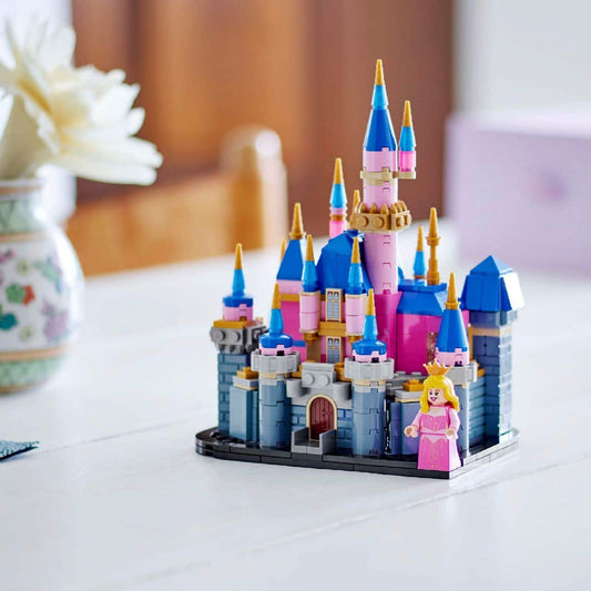 Lego Mini Disney Sleeping Beauty Castle