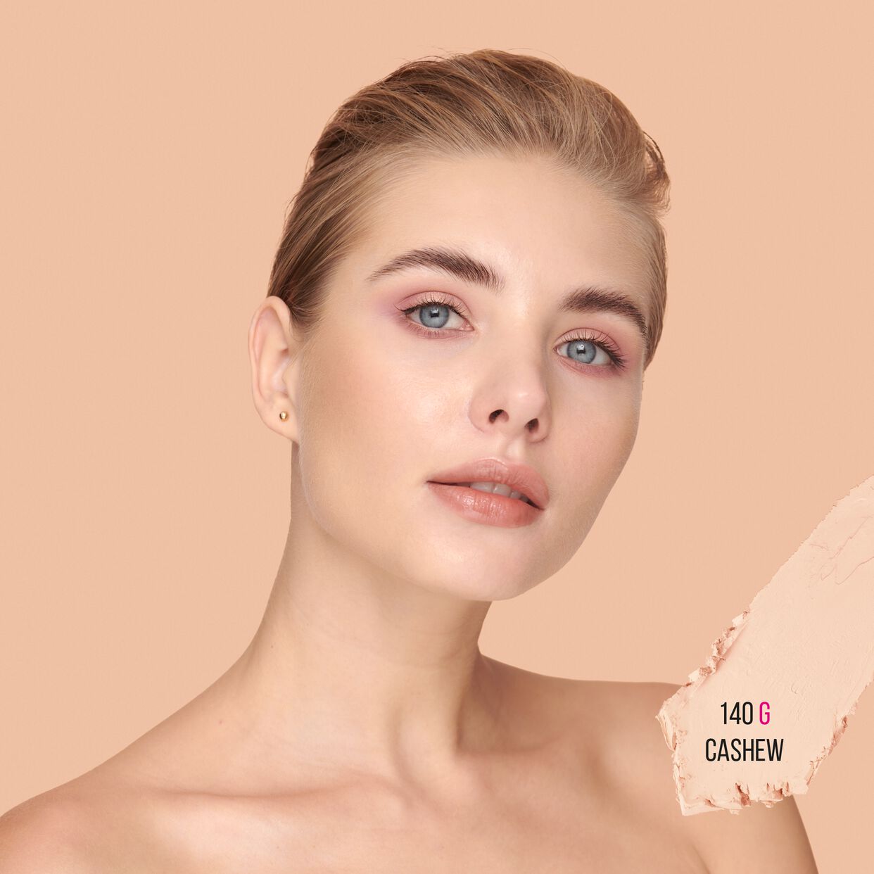 كريم أساس هدى بيوتي #FauxFilter Skin Finish ذو التغطية القابلة للبناء