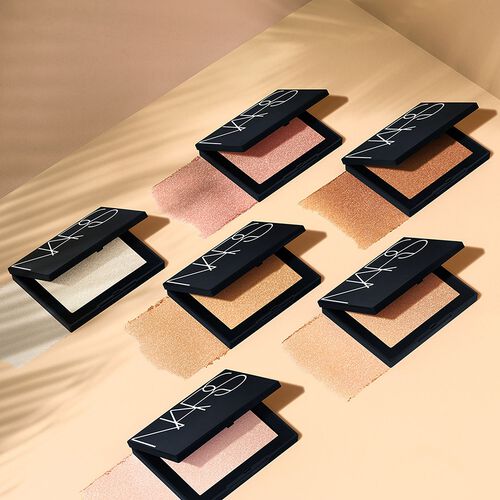 Nars Light Sculpting Highlighting Powder