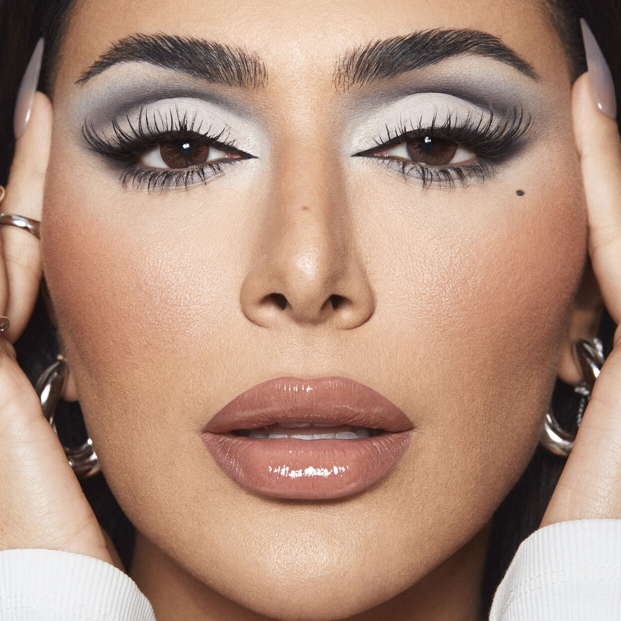 مجموعة ظلال العيون مات أوبسيشنز من هدى بيوتي