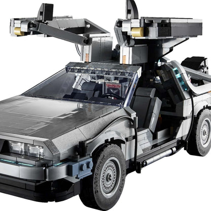 Lego 10300 Back to the Future Time Machine