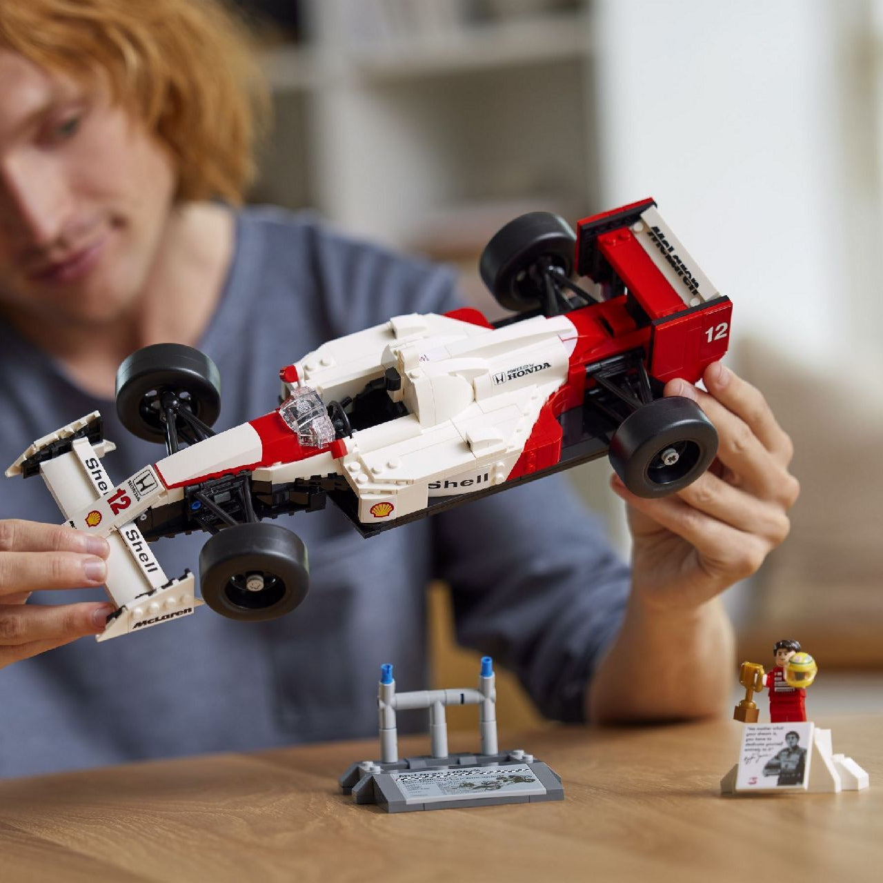 Lego McLaren MP4/4 & Ayrton Senna