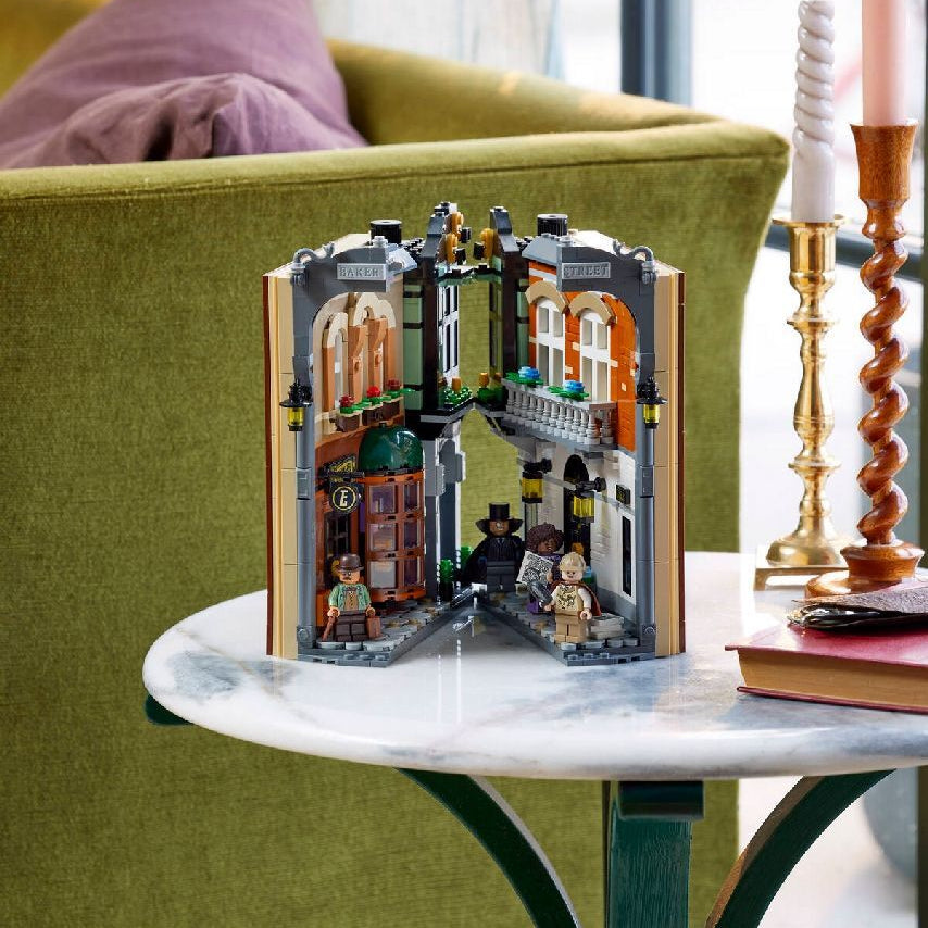 Lego Sherlock Holmes: Book Nook