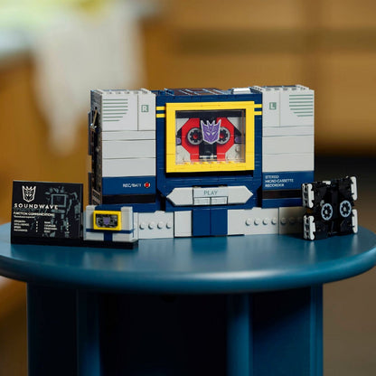 Lego Transformers: Soundwave