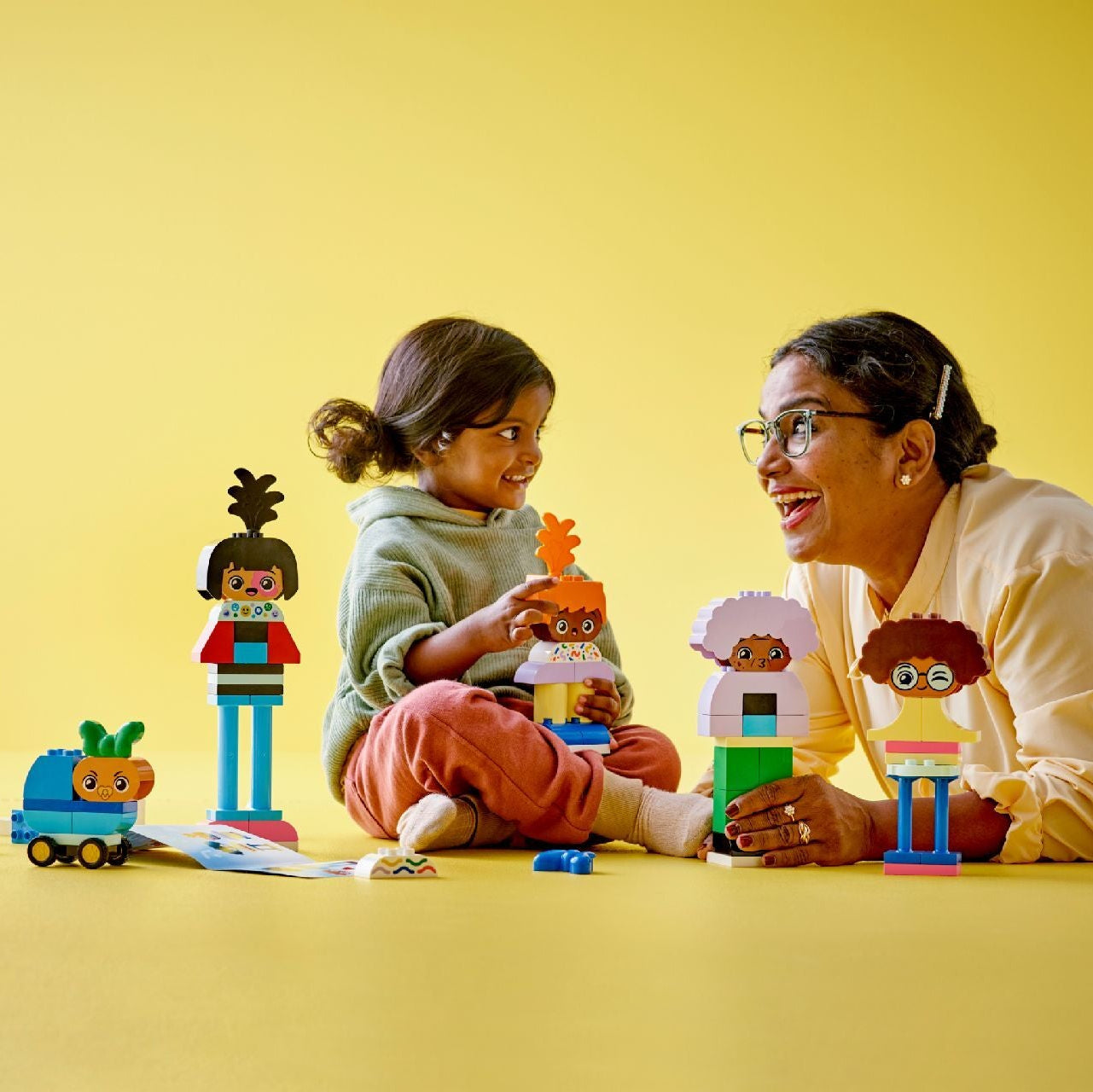 Lego 10423 Buildable People with Big Emotions