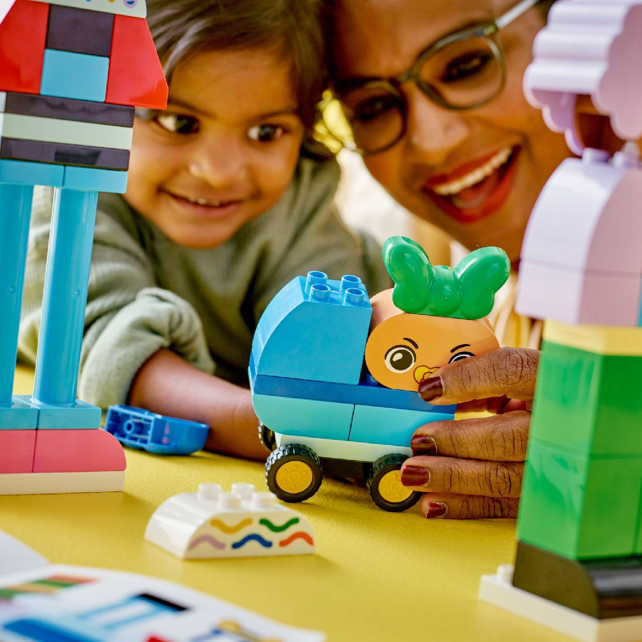 Lego 10423 Buildable People with Big Emotions