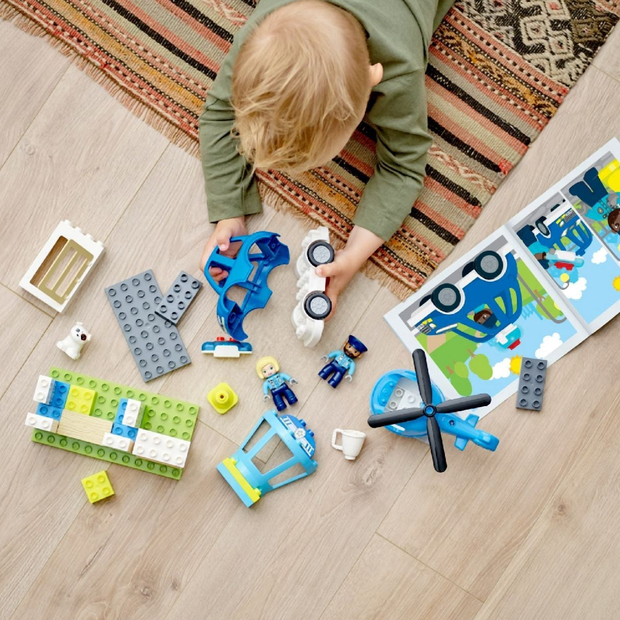 Lego 10959 Police Station & Helicopter