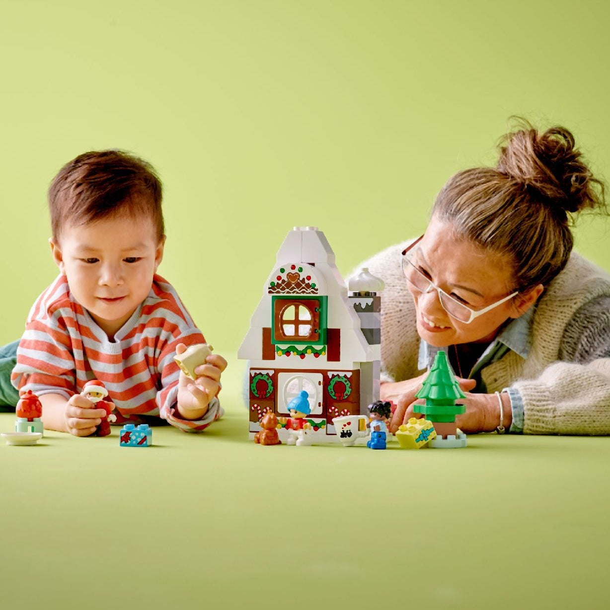 Lego 10976 Santa's Gingerbread House