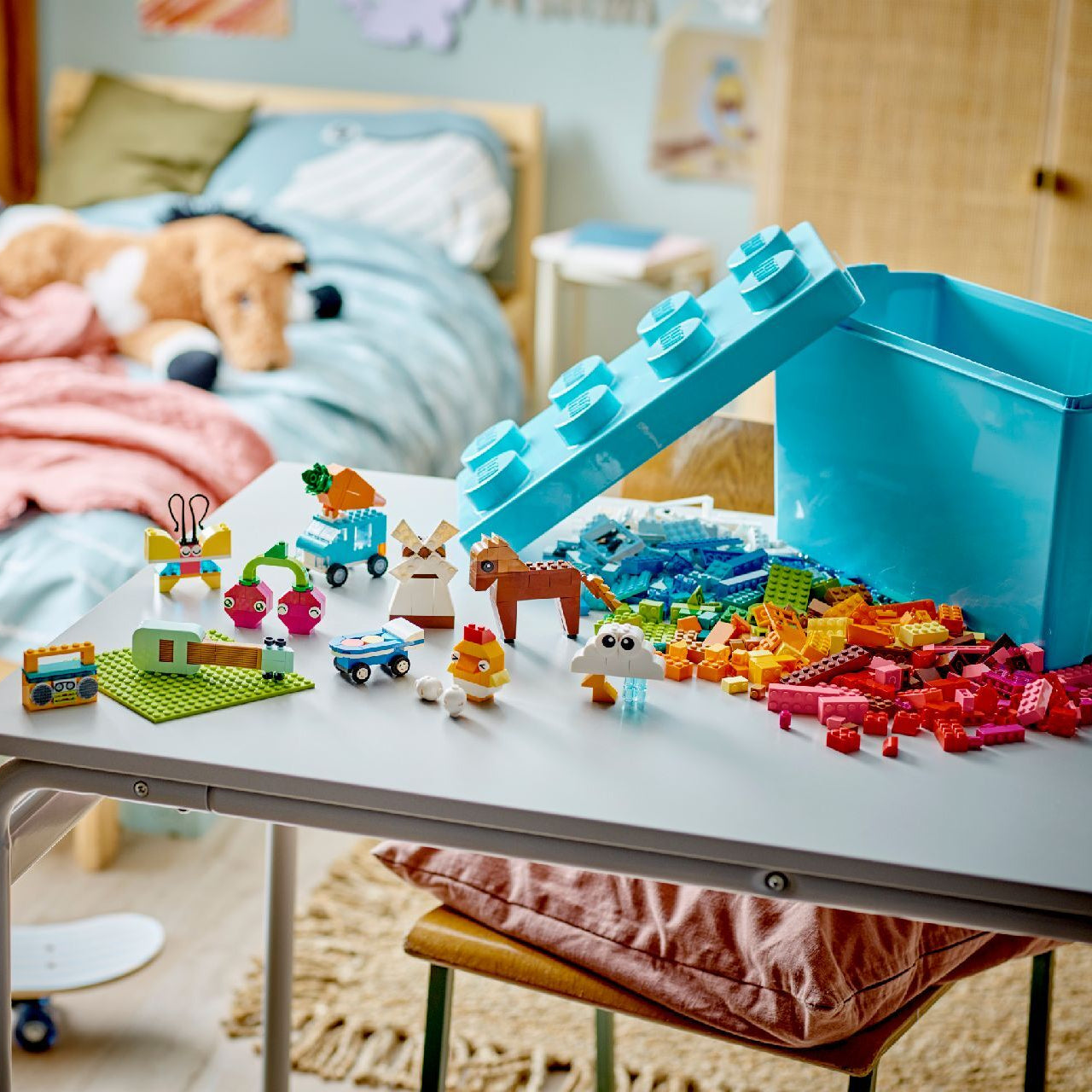 Lego Vibrant Creative Brick Box