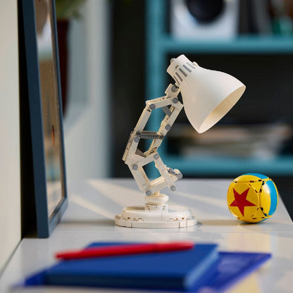 Lego 21357 Disney Pixar Luxo Jr.