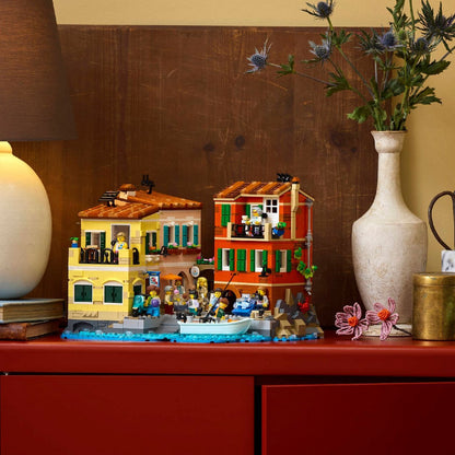 Lego 21359 Italian Riviera