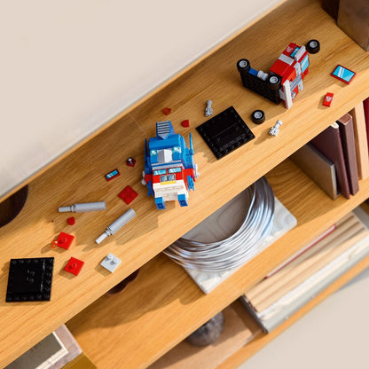 Lego Optimus Prime Robot & Vehicle