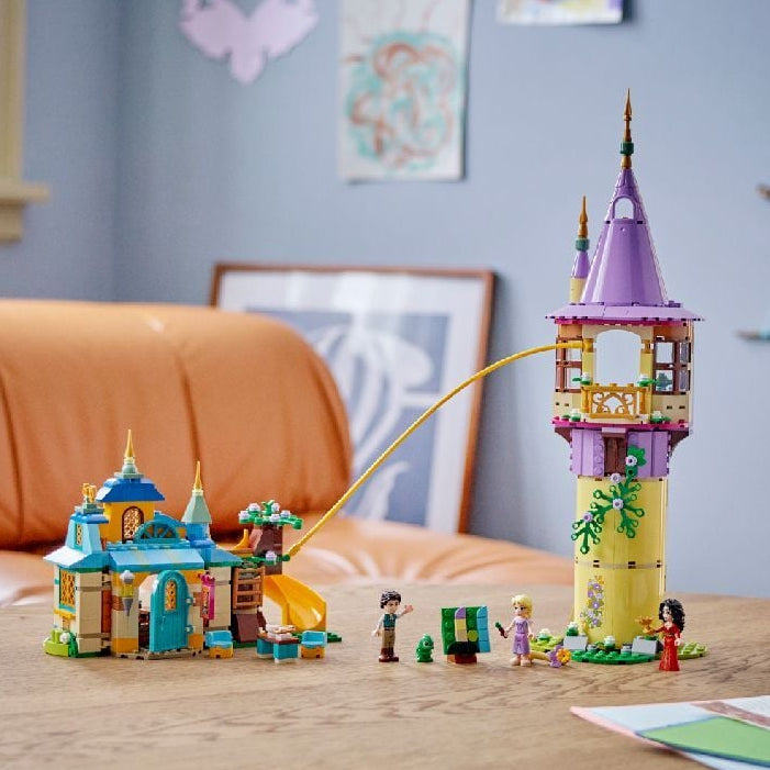 Lego Rapunzel's Tower & The Snuggly Duckling
