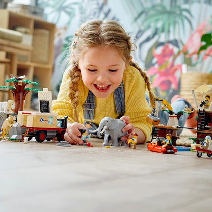 Lego Wildlife Rescue Camp