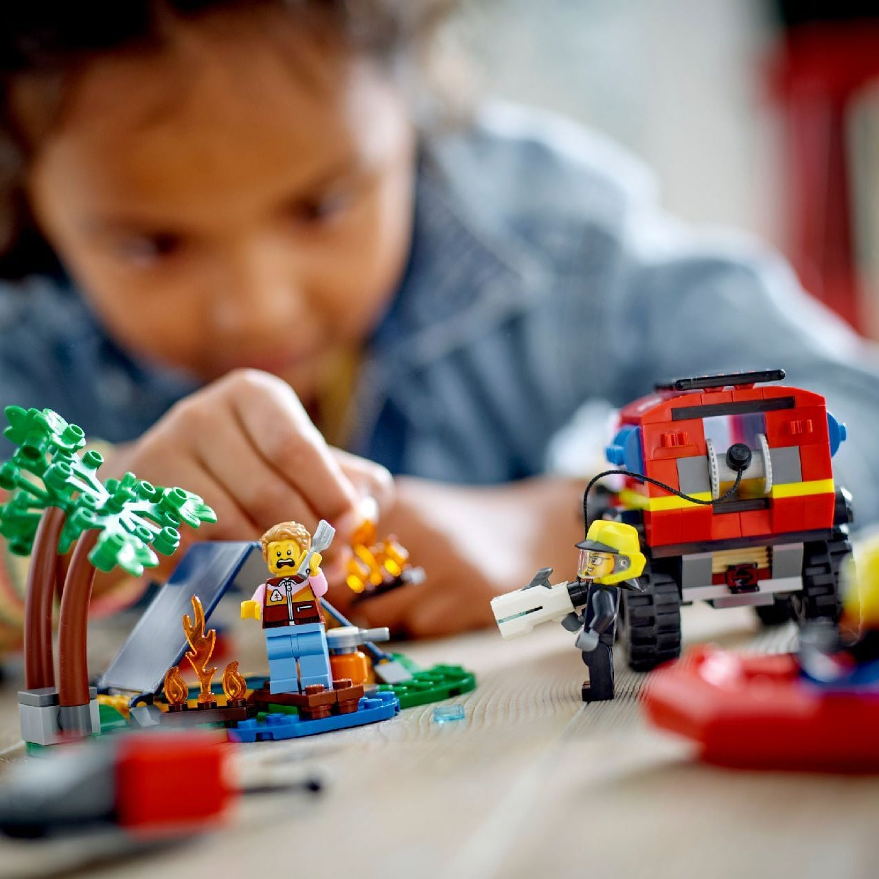 Lego 60412 4x4 Fire Truck with Rescue Boat