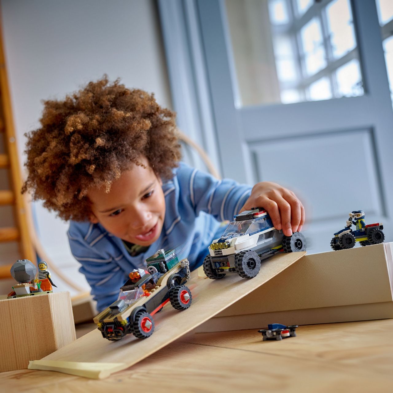 Lego Off Road Police Car Chase