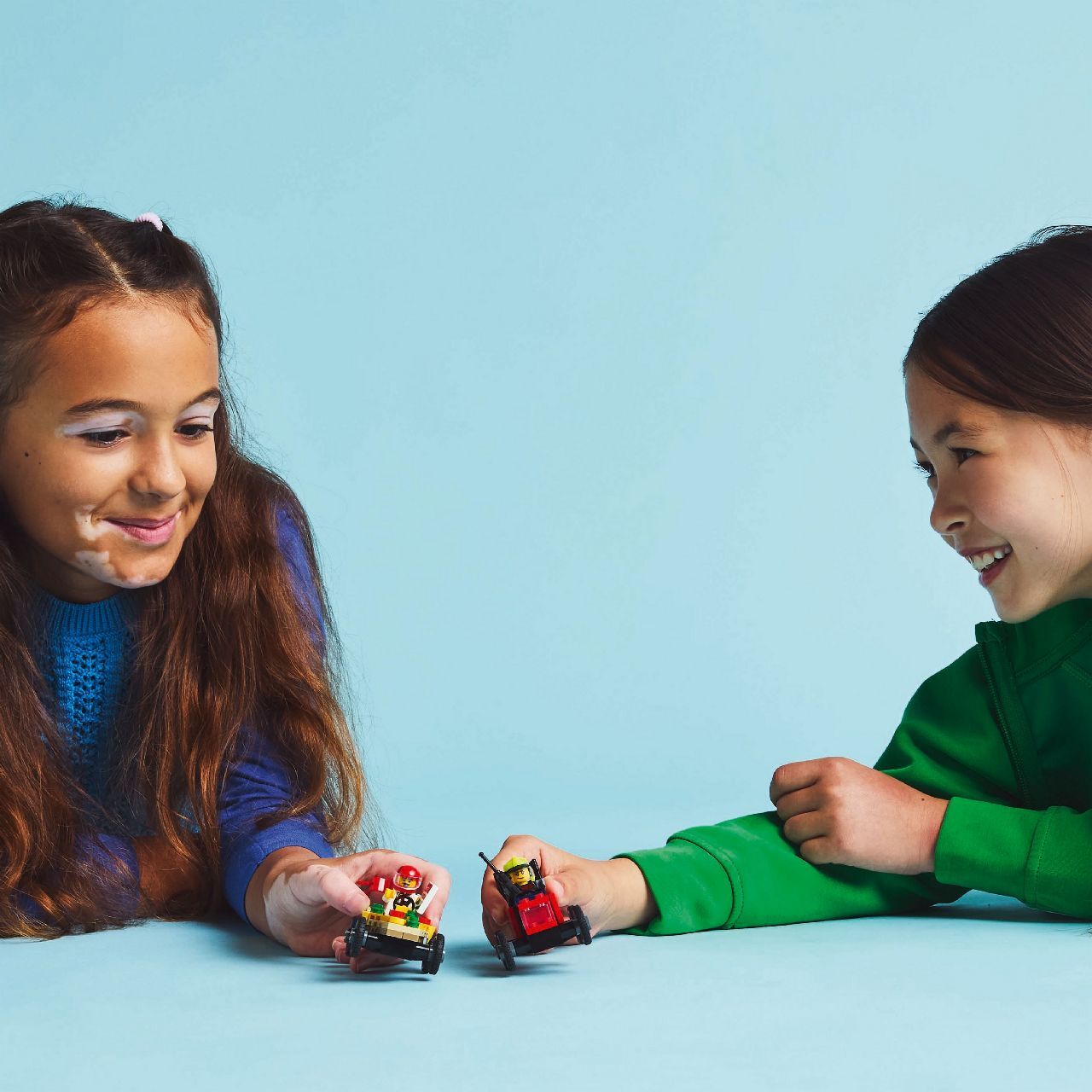 Lego Pizza vs Fire Truck Race Car Pack